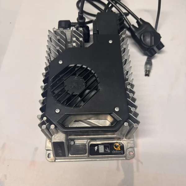 LIFT CHARGER - PRE OWNED LIFT CHARGER - PRE OWNED